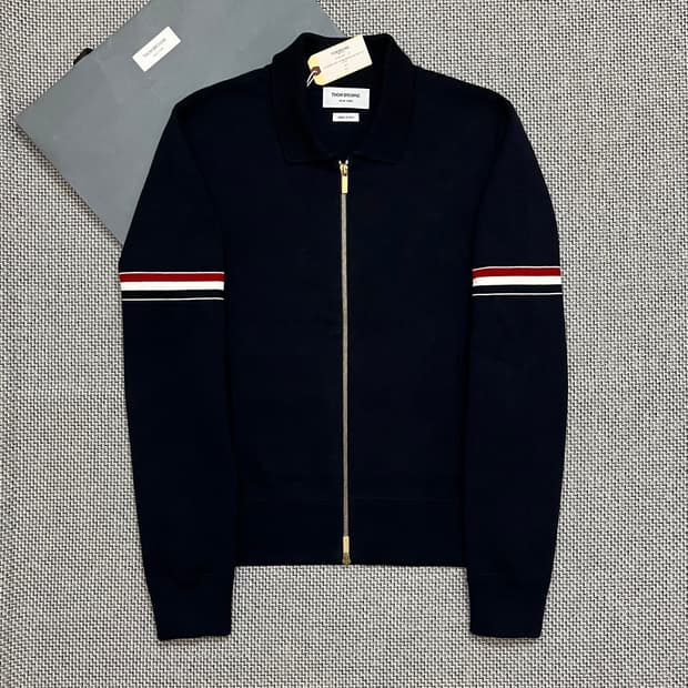 톰브라운 니트집업