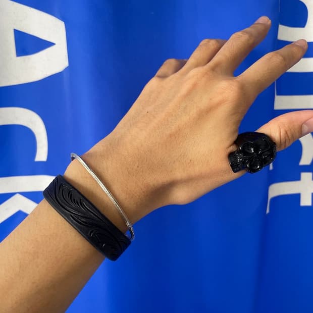 LEATHER BRACELET 가죽 팔찌