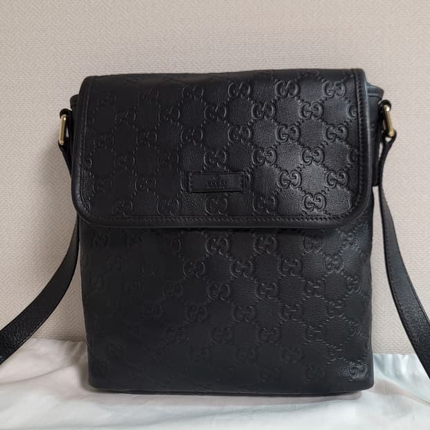 구찌가방,크로스백숄더백(디올펜디샤넬프라다셀린느버버리고야드루이비통발렌시아가