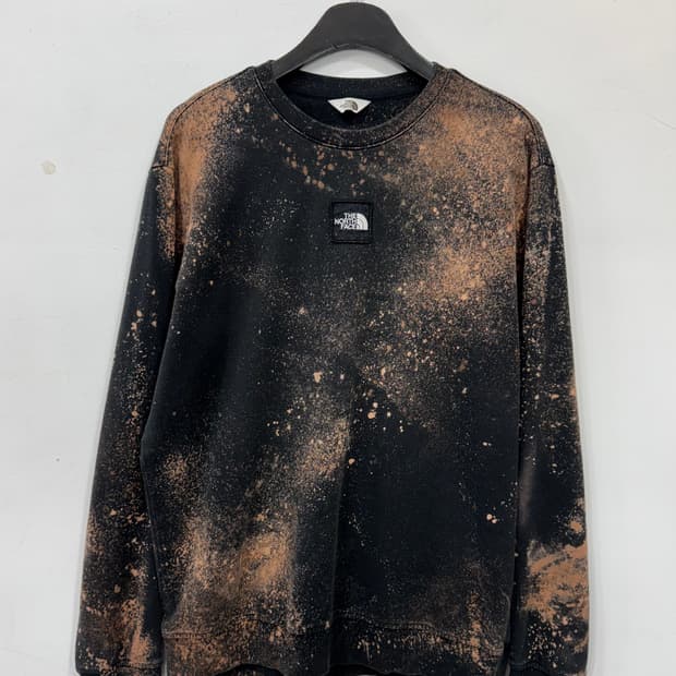 노스페이스 타이다잉 맨투맨 