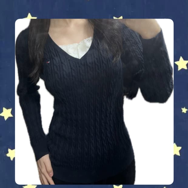 타미힐피거 슬림핏 네이비 브이넥 니트