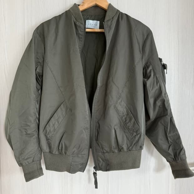 카키 항공점퍼 야상