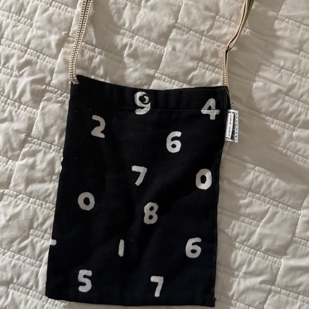 Sousou 소우소우 숫자 미니 크로스백