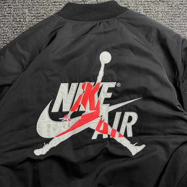 나이키 조던 윙스 MA-1 패딩 봄버 자켓 2740
