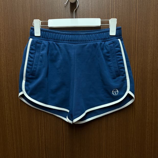 세르지오 타키니 테니스 반바지