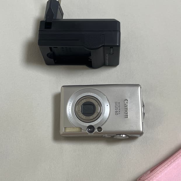 캐논 ixus 익서스 60 판매해요! (작화 O)