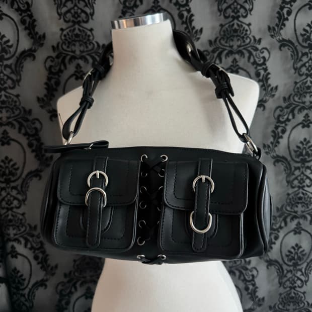 코르셋 버클 레더 숄더백