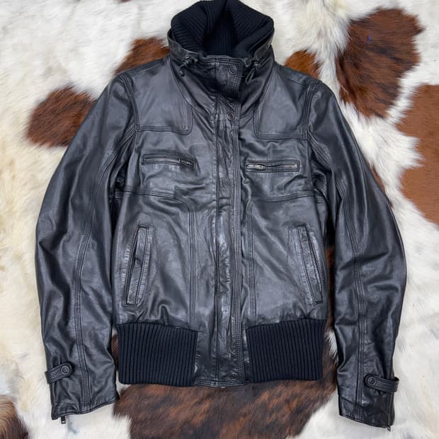 Salvatore santoro 파일럿 하이넥 램레더 자켓