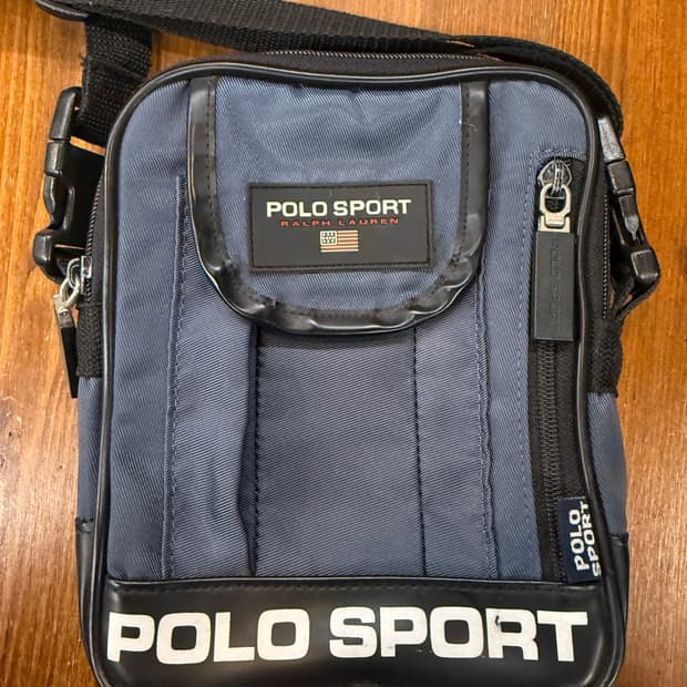 폴로 스포츠 미니 크로스백 네이비