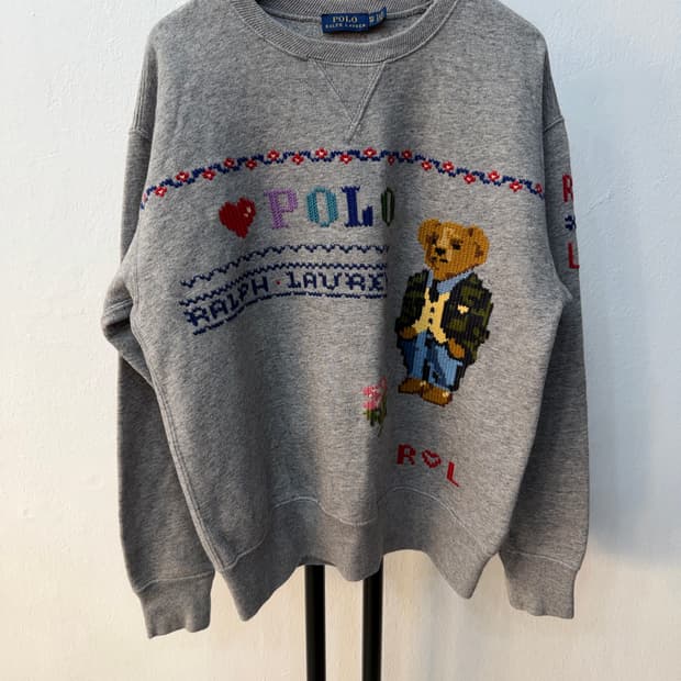 정품) 폴로랄프로렌 여성 오버핏 크로스스티치 베어 맨투맨 XS