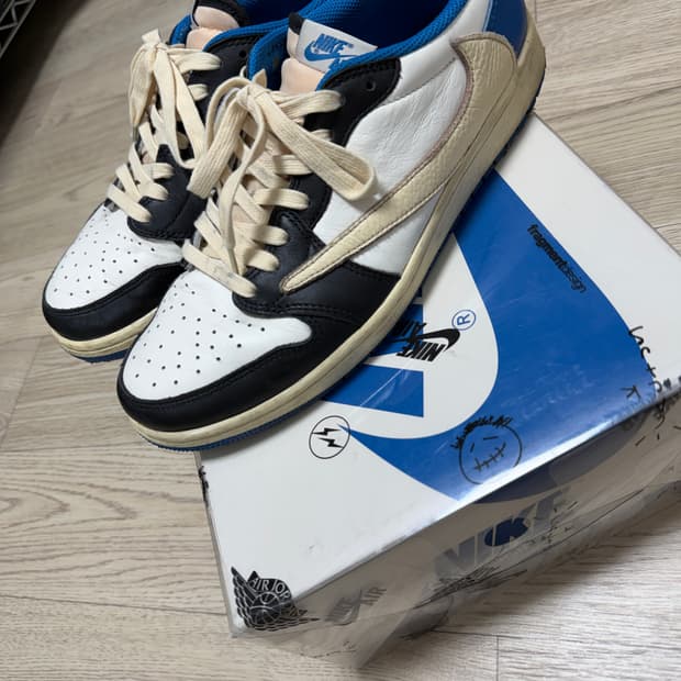 [275] 나이키 X 트래비스 스캇 조던 1 로우 프라그먼트