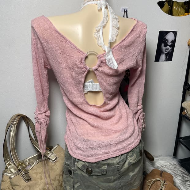 핑크 셔링 오프숄더 니트