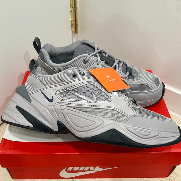 (270)(새상품)나이키 운동화 스니커즈 M2K 그레이 레트로