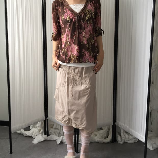 Flower pattern blouse