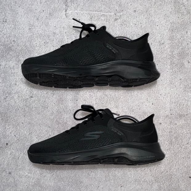 스케쳐스 슬립인스 블랙 운동화
