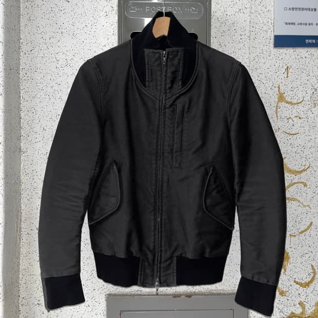 1) ATTACHMENT Blouson