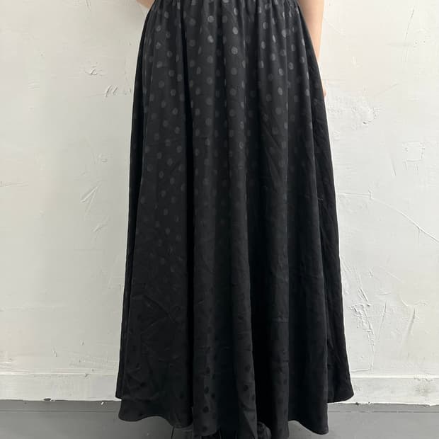 dot long skirt
