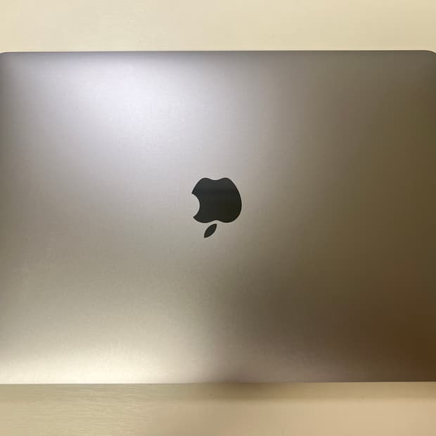 애플 맥북 에어 M1 2020년 모델 