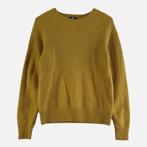 유니클로 여성M 머스타드 라운드 니트 M5920