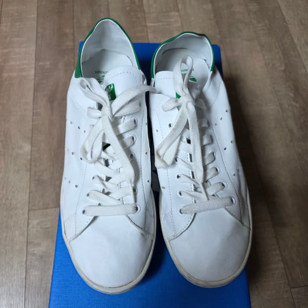 발렌시아가 아디다스 스탠스미스 42사이즈