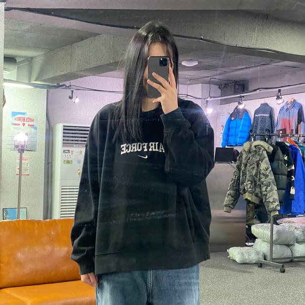 나이키 올드스쿨 에어포스 빅로고 스웻셔츠 B2928