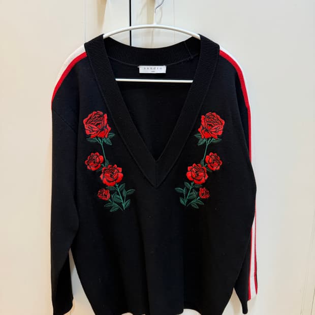 산드로 장미 니트