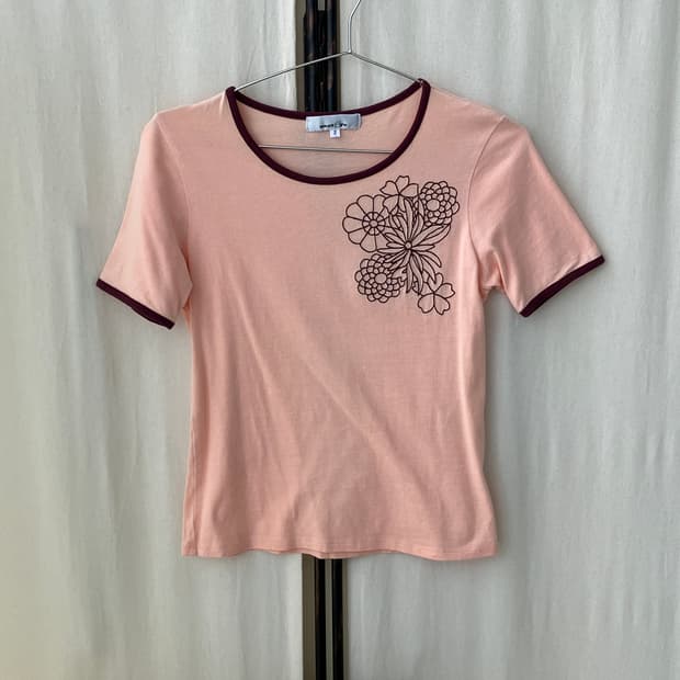 pastel flower embroidery ringer t-shirt