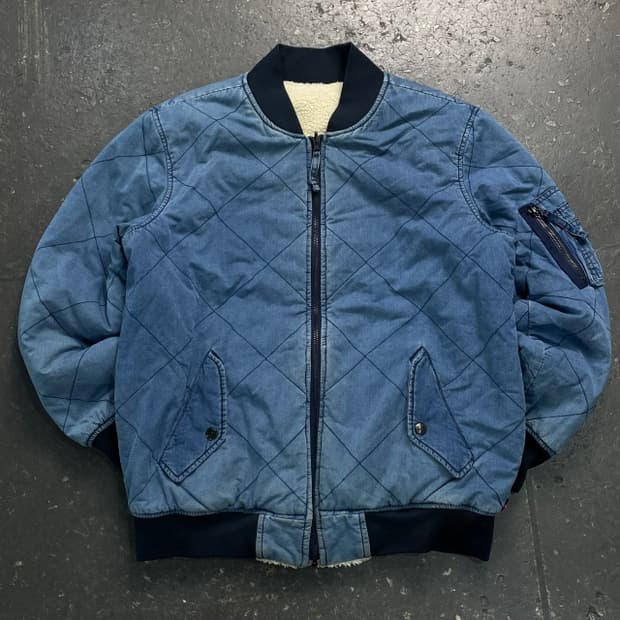 100 리바이스 리버시블 데님 퀄팅 후리스 점퍼