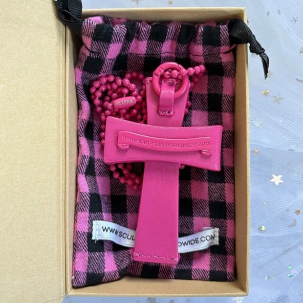 스컬프터 크로스 스터드 월렛 카드지깁