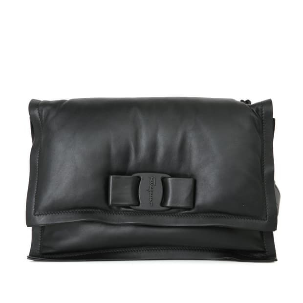 페라가모 비바 패딩 블랙 리본 바라 체인 숄더백 21I287 크로스