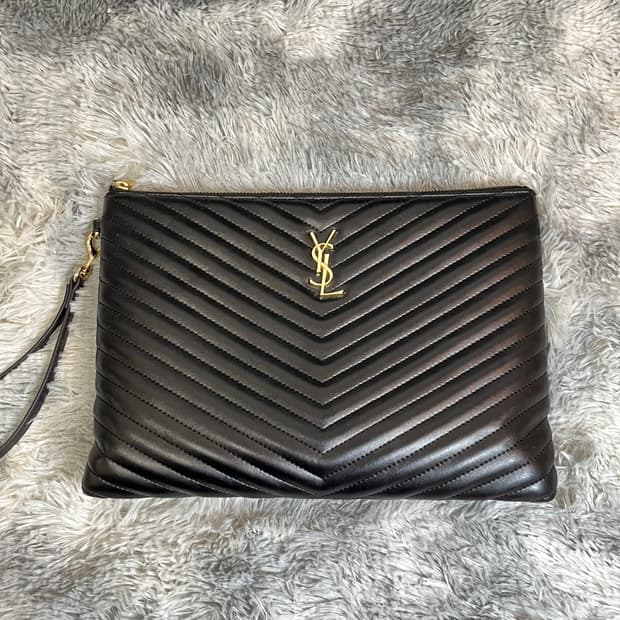 입생로랑 금장 클러치 L사이즈