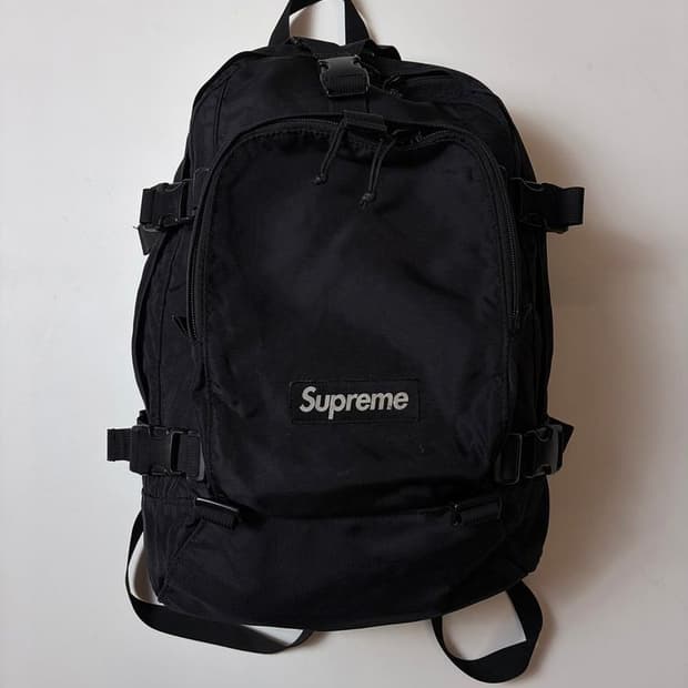 슈프림 Supreme 19FW 블랙 백팩 Q1515