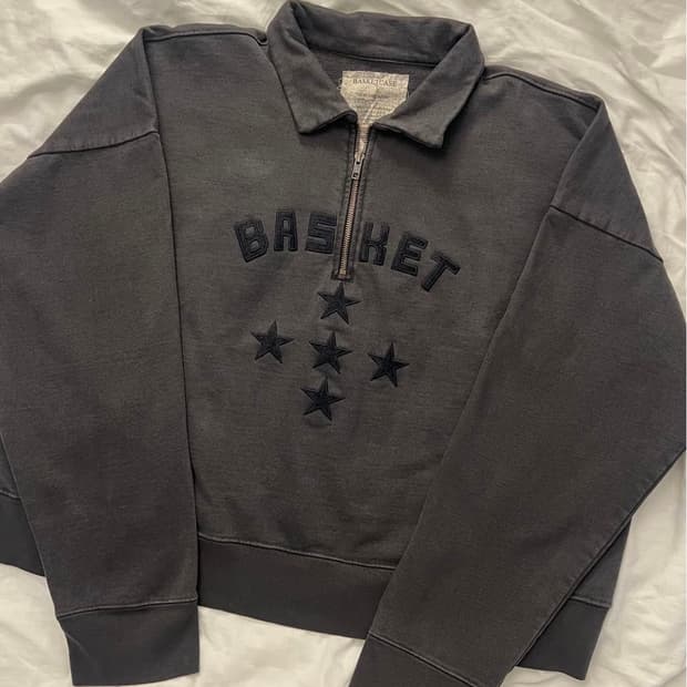 basketcase spellout 쿼터집 반집업 M