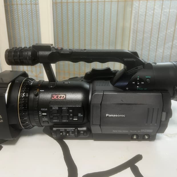 파나소닉 dvx100 명기 캠코더