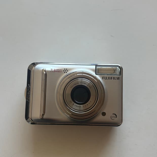 후지필름 파인픽스 a700