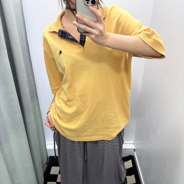 버버리 옐로우 pk 반팔티 