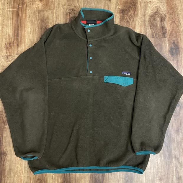 20s 파타고니아 신칠라 스냅-T 다크 올리브/청록