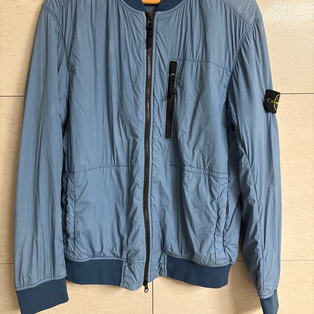 스톤아일랜드 스킨터치 나일론 폴라텍 블루종