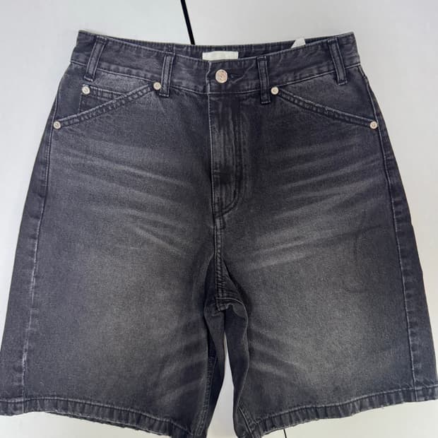 세터 블랙 버뮤다 데님