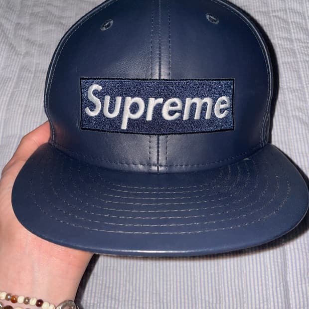 Supreme x Newera Leather Cap 레더 캡