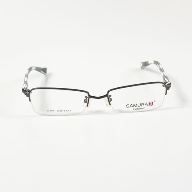 SAMURAI EYEWEAR 블랙 반무테 스퀘어 메탈 빈티지 안경