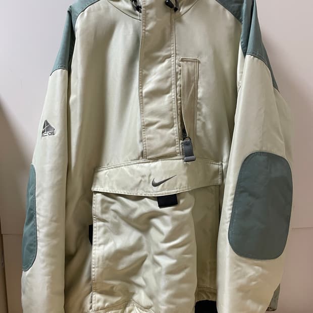 나이키 acg 90s 스노보드 라인 아노락 판매합니다 