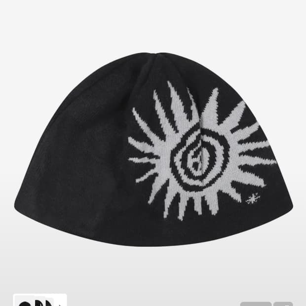 Sun Jacquard Beanie (Black)
