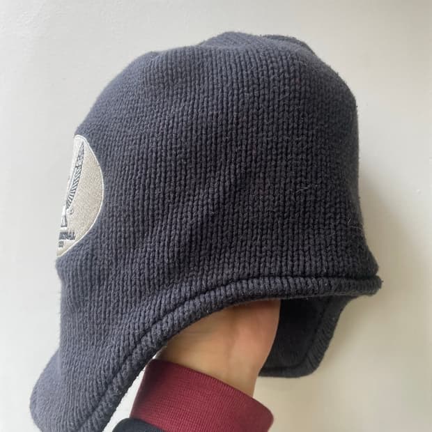 리바이스 이어플랩 비니