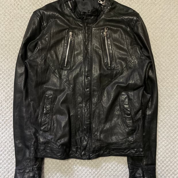 웨스턴 무드 이테리 램스킨 양가죽 절개 레더 자켓