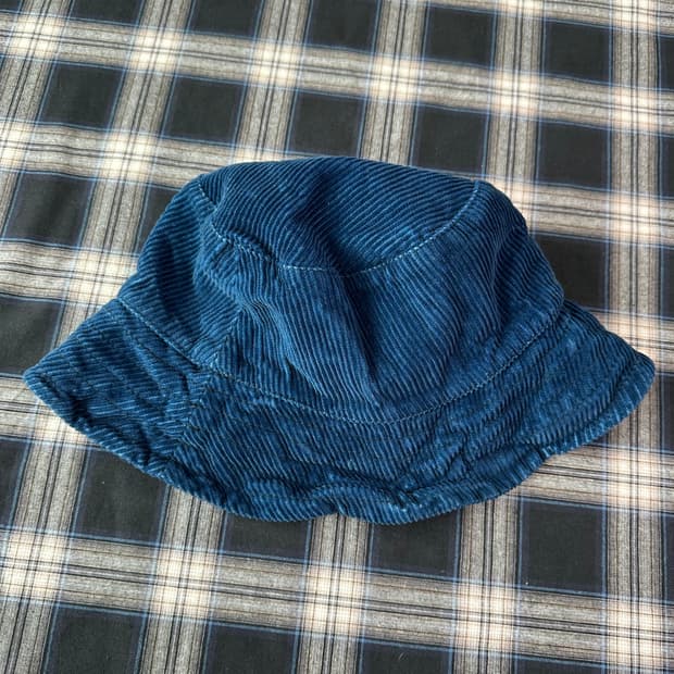 벨앤휘슬(현 cord)코듀로이 벙거지 버킷햇 (made in japan)