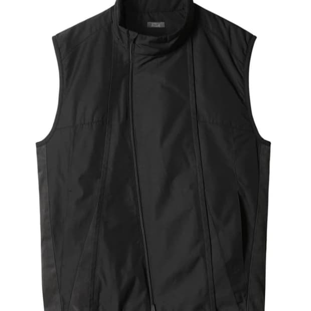Xlim ep.6 01 vest