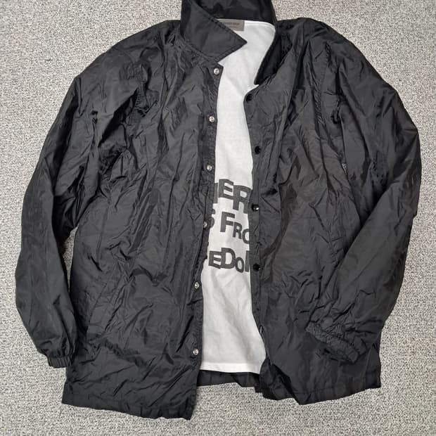 꼼데가르송 코치자켓