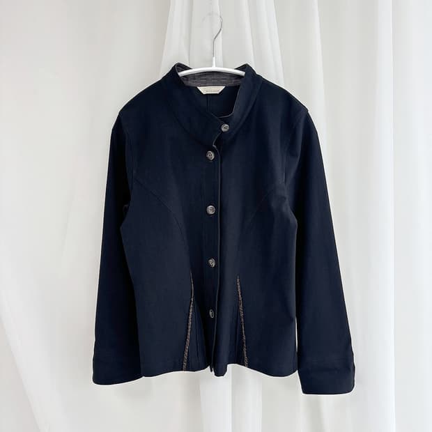 스탠드 칼라 버튼업 디자인 자켓