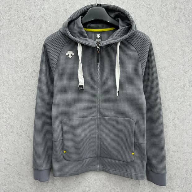 90 데상트 남자 와플 패턴 후드집업